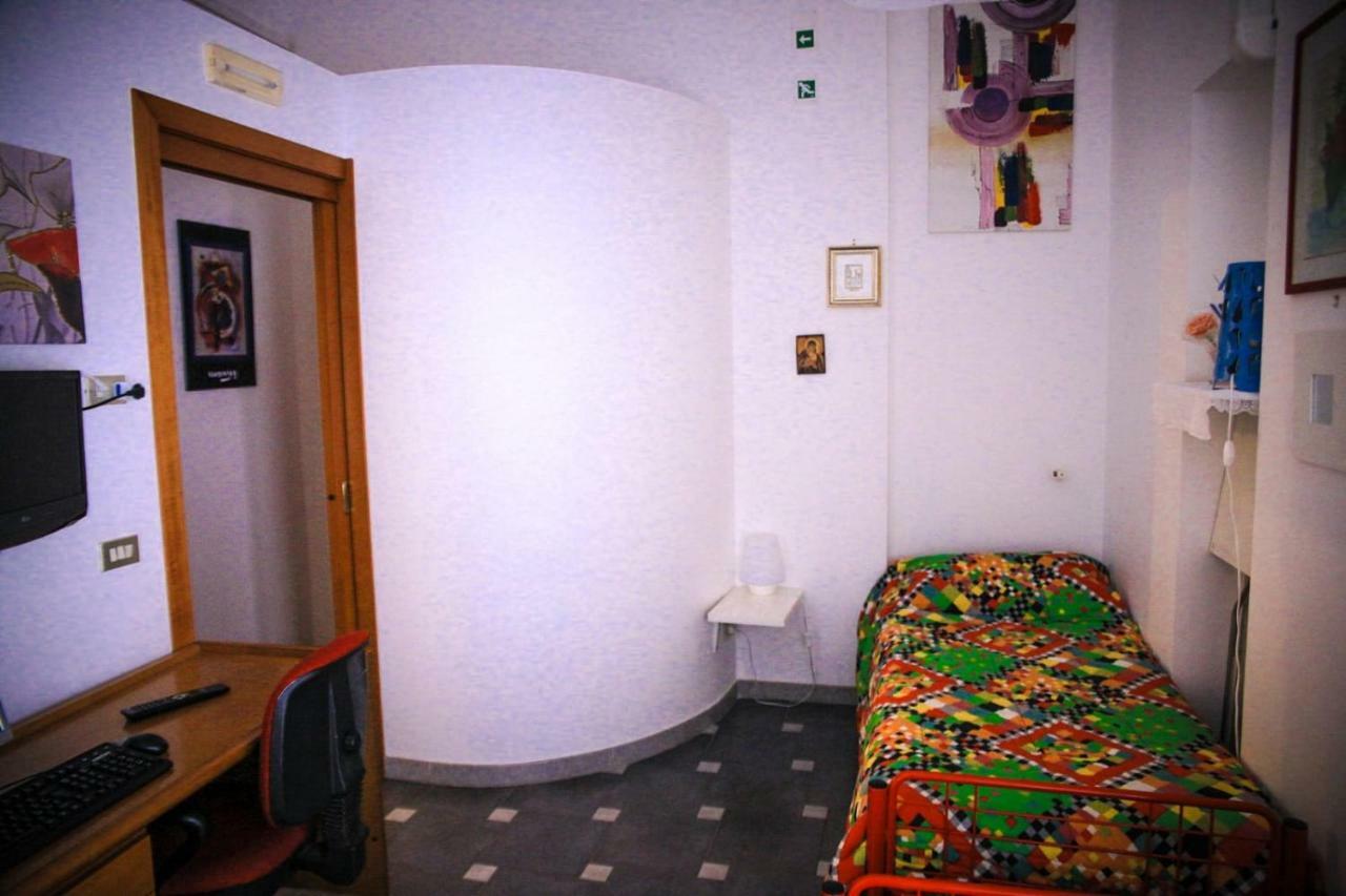 Bed and Breakfast La Rosa Di Rebecca Монополі Екстер'єр фото