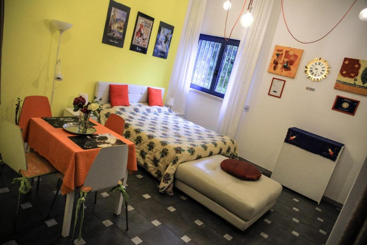 Bed and Breakfast La Rosa Di Rebecca Монополі Екстер'єр фото